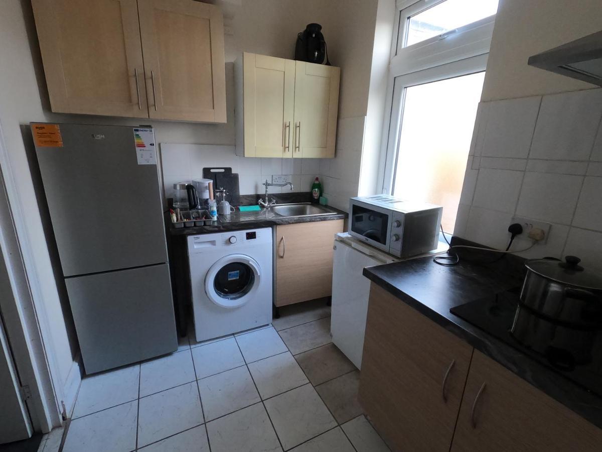 Upton Park - House Apartman London Kültér fotó